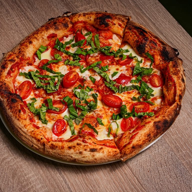 Delicious Dinner Options: Italian, Pizza, Seafood